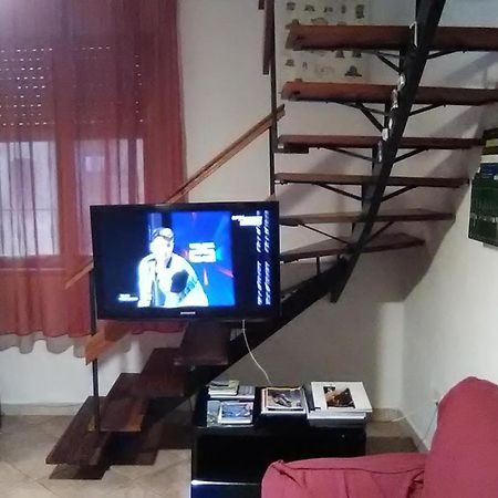 Affitta Camere Monte Grappa 템피오파우사니아 외부 사진